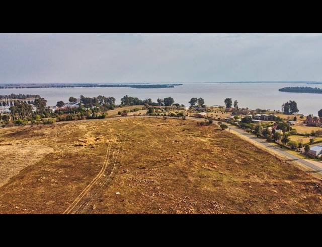 LAND FOR SALE IN VAAL MARINA